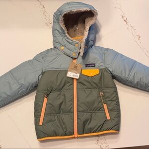 Patagonia Kids Two-Tone Puffer Jacket in Olive & Light Blue